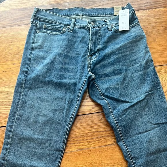Abercrombie & Fitch Jeans - Picture 1 of 2